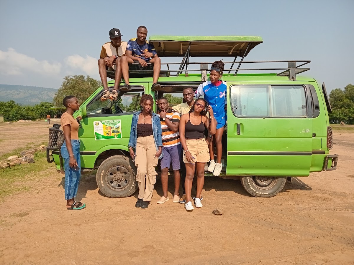 SAM UG TOUR GUIDE DRIVER — tour operator in Saaka road Home bliss, Uganda – photo 3