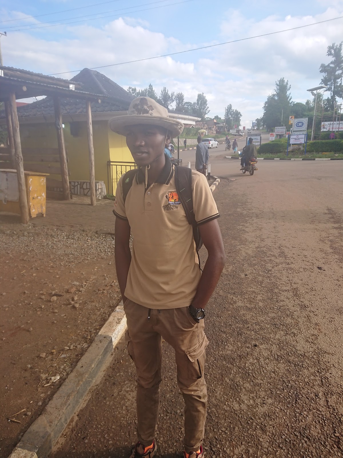 SAM UG TOUR GUIDE DRIVER — tour operator in Saaka road Home bliss, Uganda – photo 4