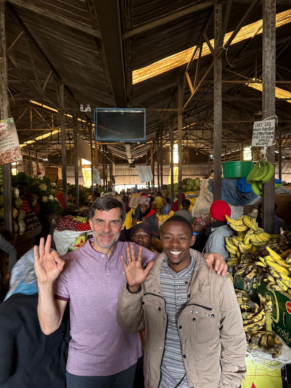 Safari Local guide Abou — tour operator in NM 28 Street, Rwanda – photo 1