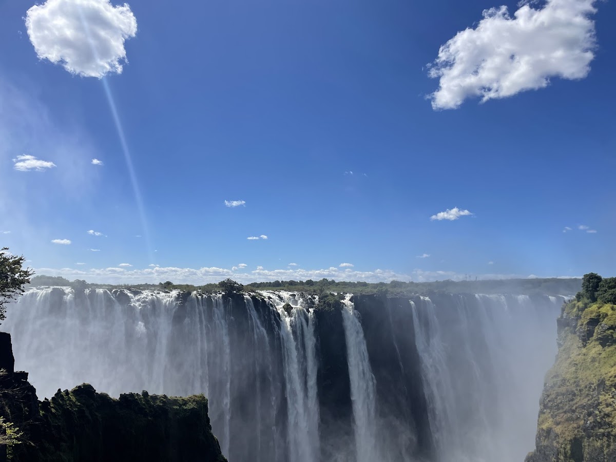 ROBBIN HOOD TOURS ACTIVITY BOOKING DESK — tour operator in 476 Adam Stander Dr, Zimbabwe – photo 1