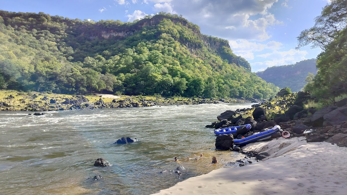 Maano Adventures - Zambezi Rafting — tour operator in Plot 5058 John Hunt Way Room FB 03 Queens Park Building Livingstone ZM, Zambia – photo 5