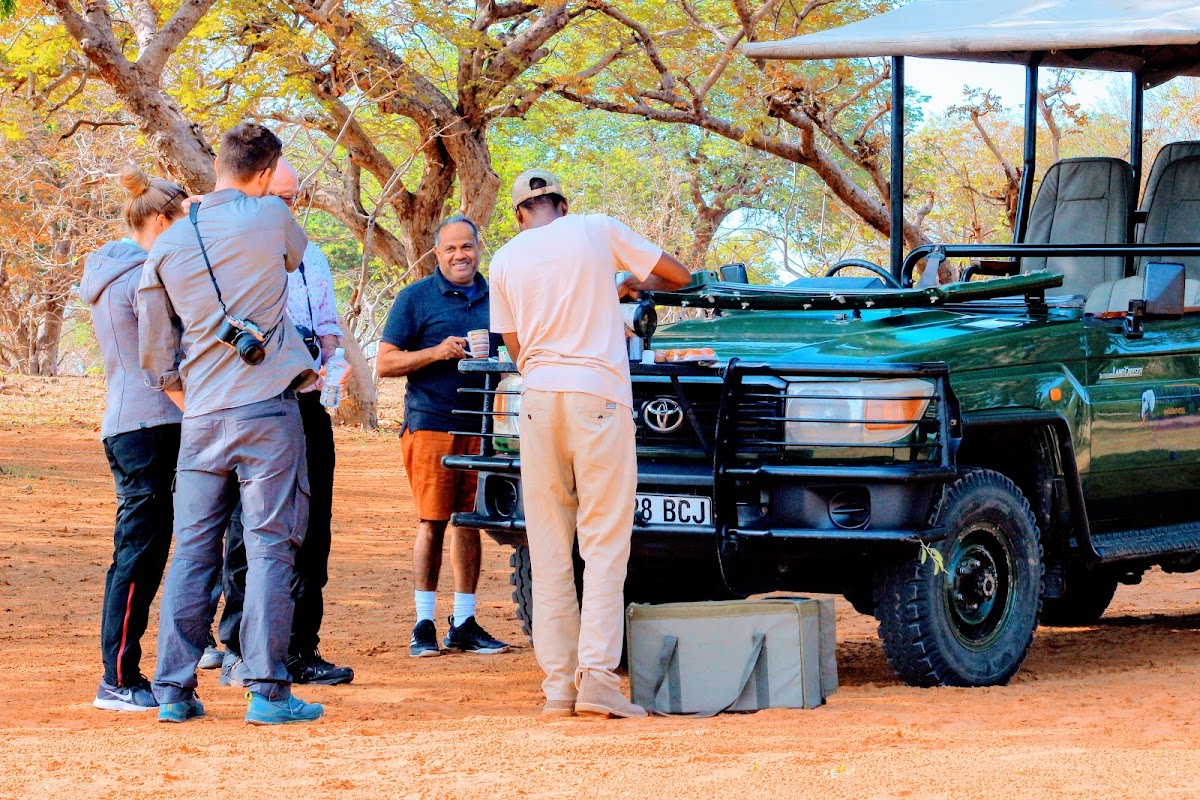 Kalwizi Travel Agency — tour operator in President Ave, Botswana – photo 1