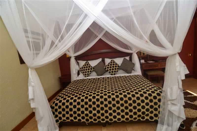 Falcon Safaris — tour operator in 545 Reynard Rd, Zimbabwe – photo 3