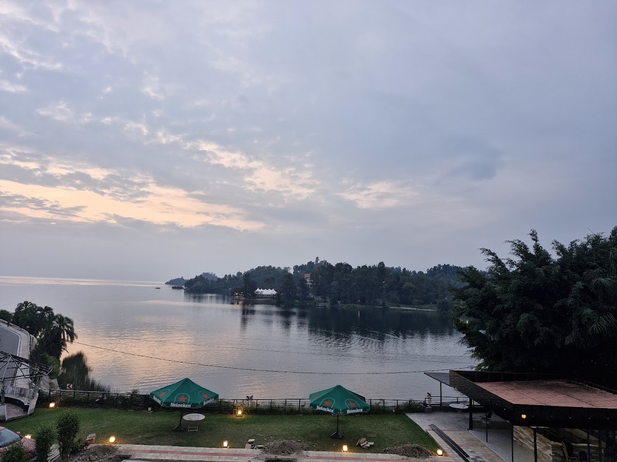 AFRICAN TRAVELLERS LTD — tour operator in 1 KN 78 St, Rwanda – photo 1