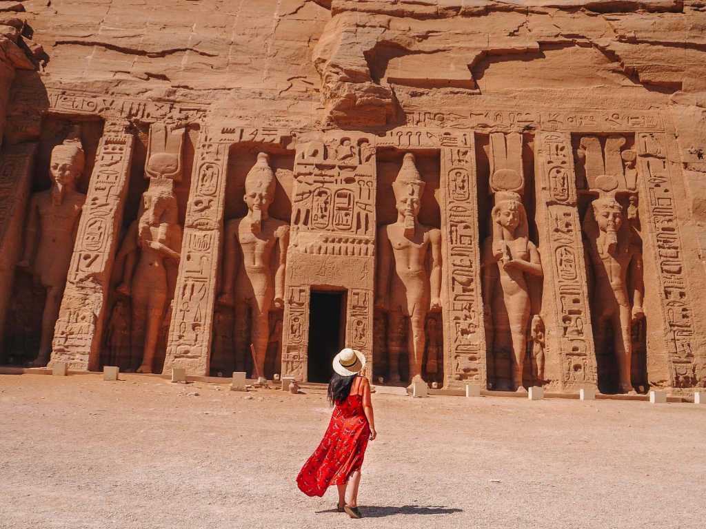 Cairo Female Tour Guide — tour operator in haram, Egypt – photo 3